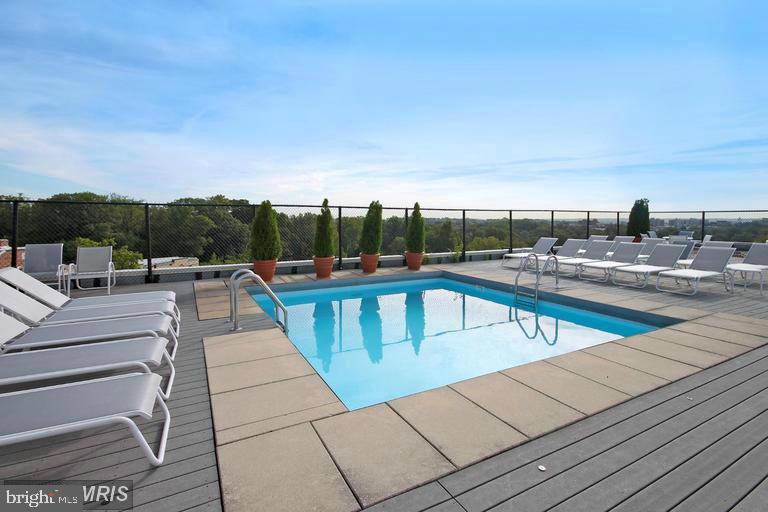 2829 Connecticut Ave NW #513