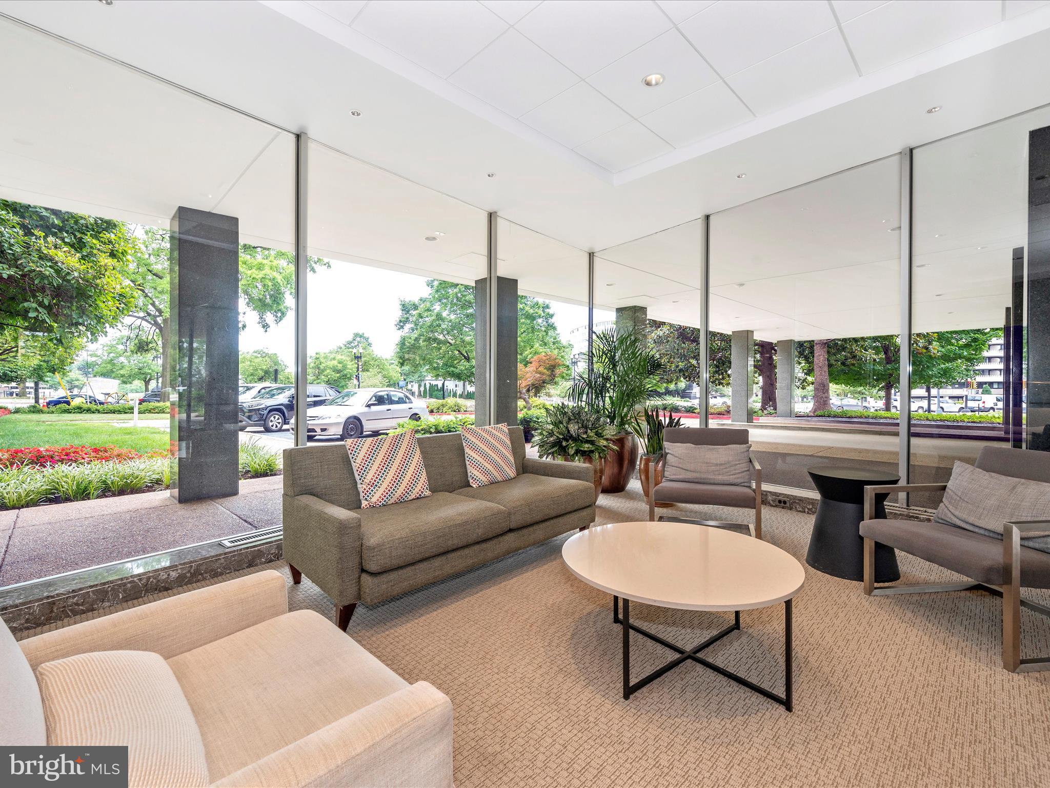 2475 Virginia Ave NW #513