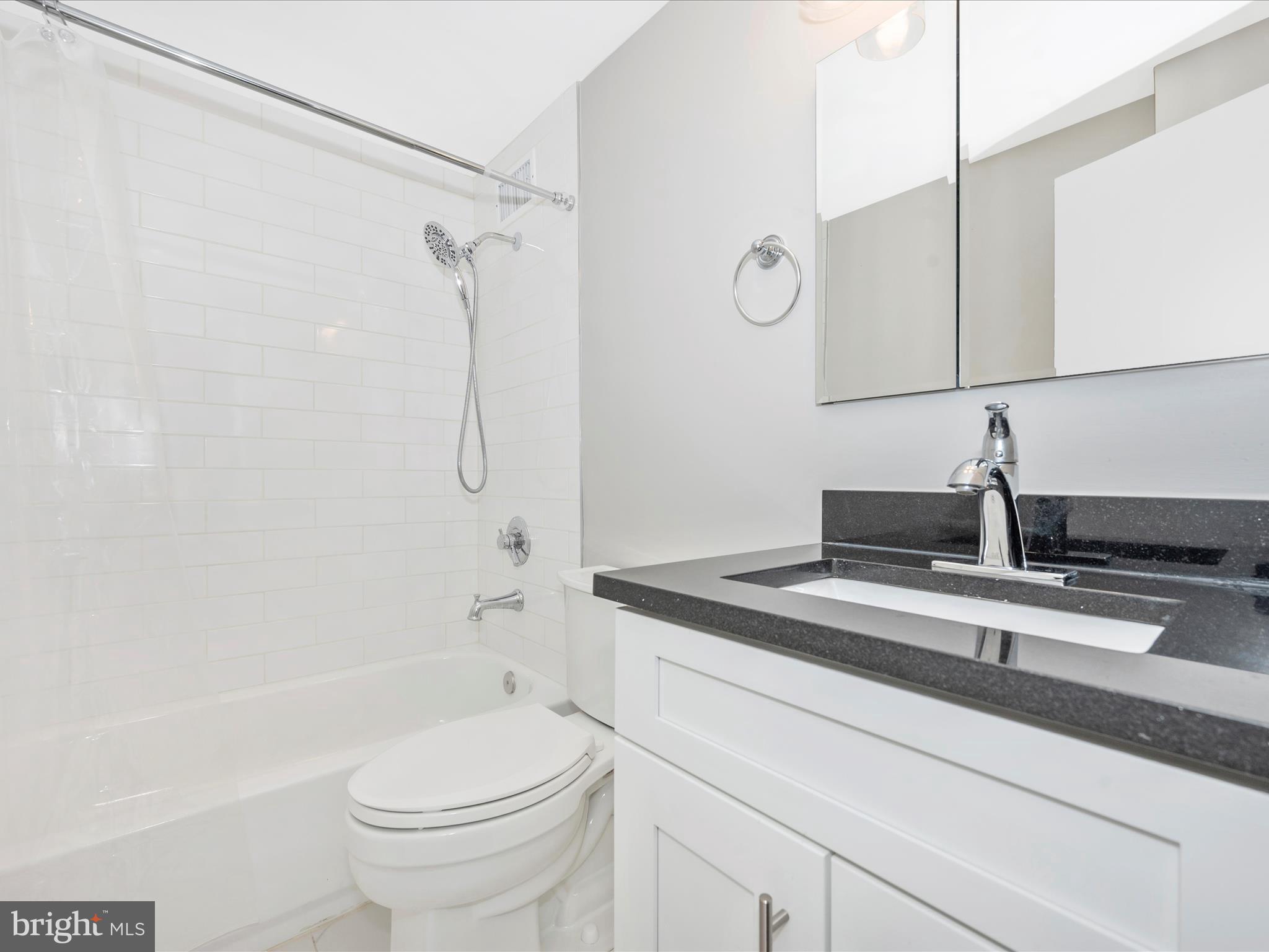2475 Virginia Ave NW #513