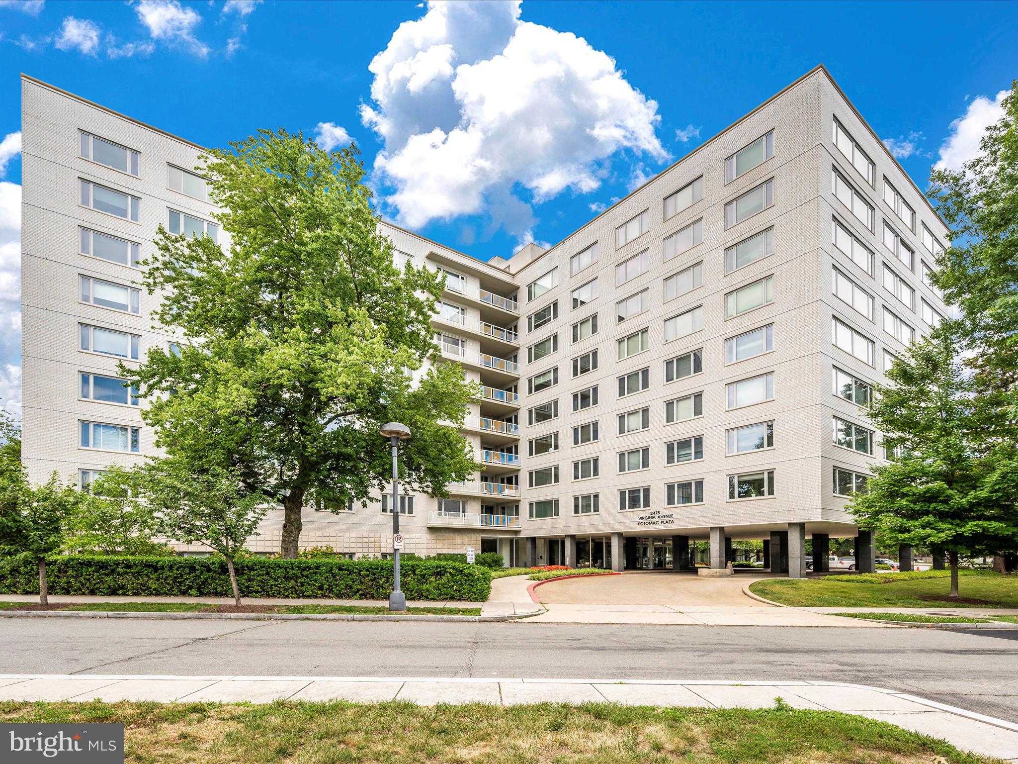 2475 Virginia Ave NW #513