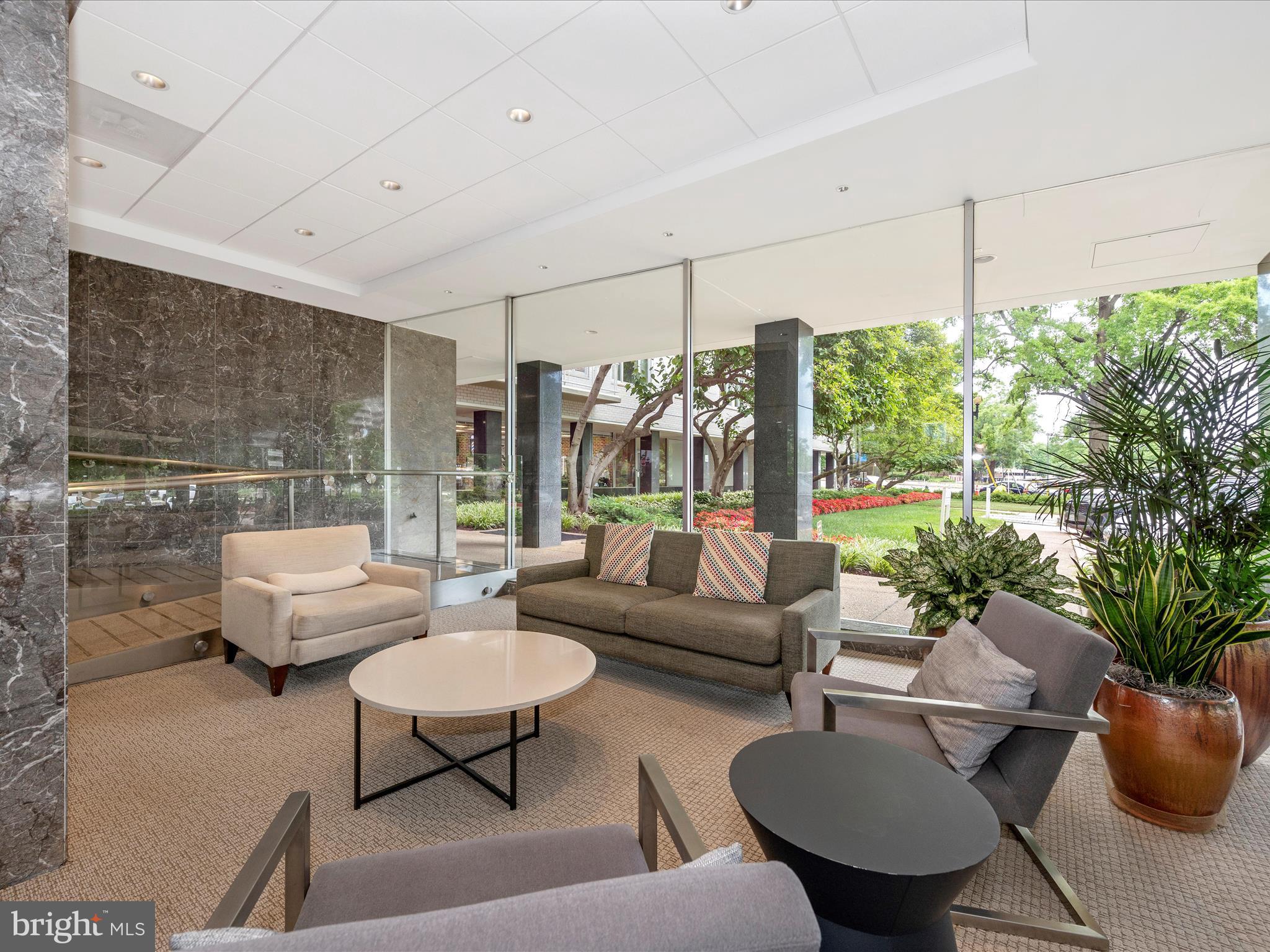 2475 Virginia Ave NW #513