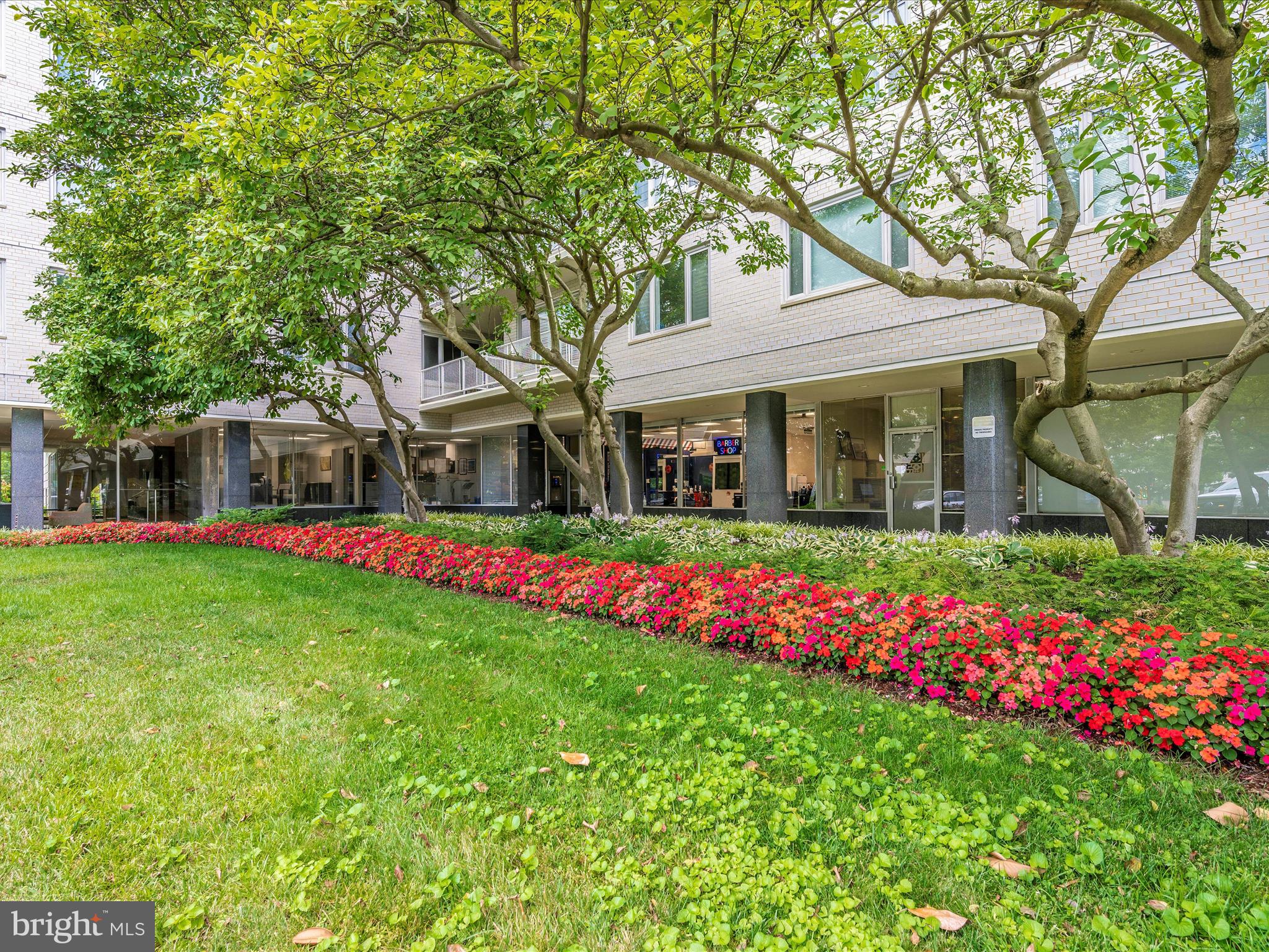 2475 Virginia Ave NW #513