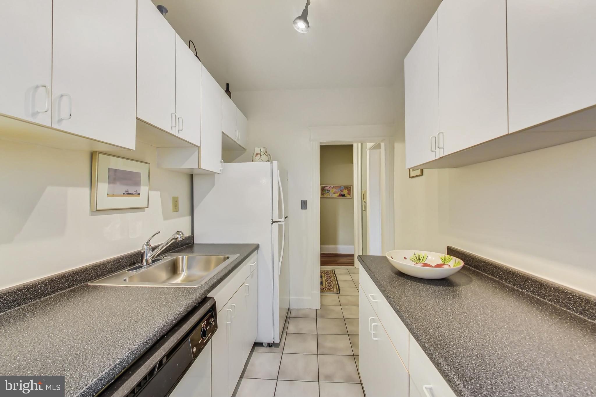 1791 Lanier Pl NW #44