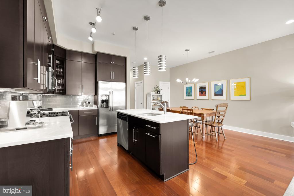 762 Park Rd NW #2