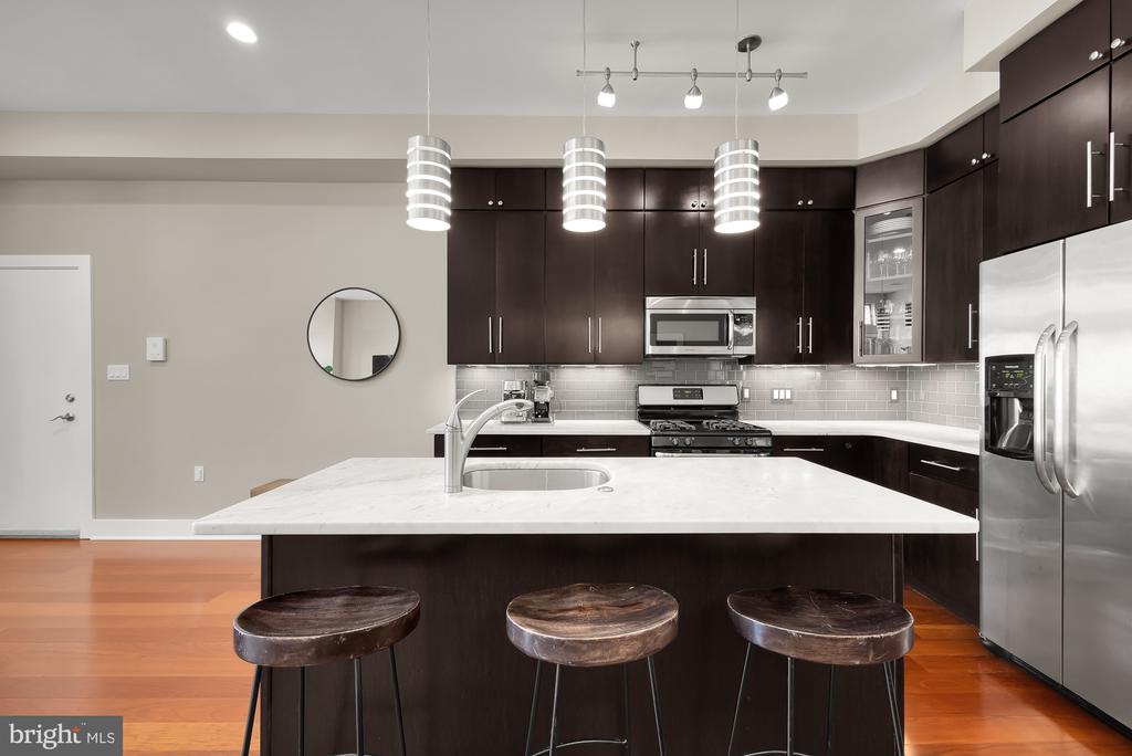762 Park Rd NW #2