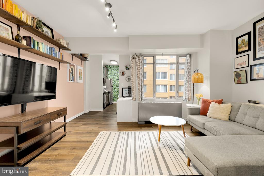 1711 Massachusetts Ave NW #216