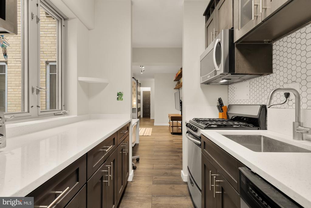 1711 Massachusetts Ave NW #216