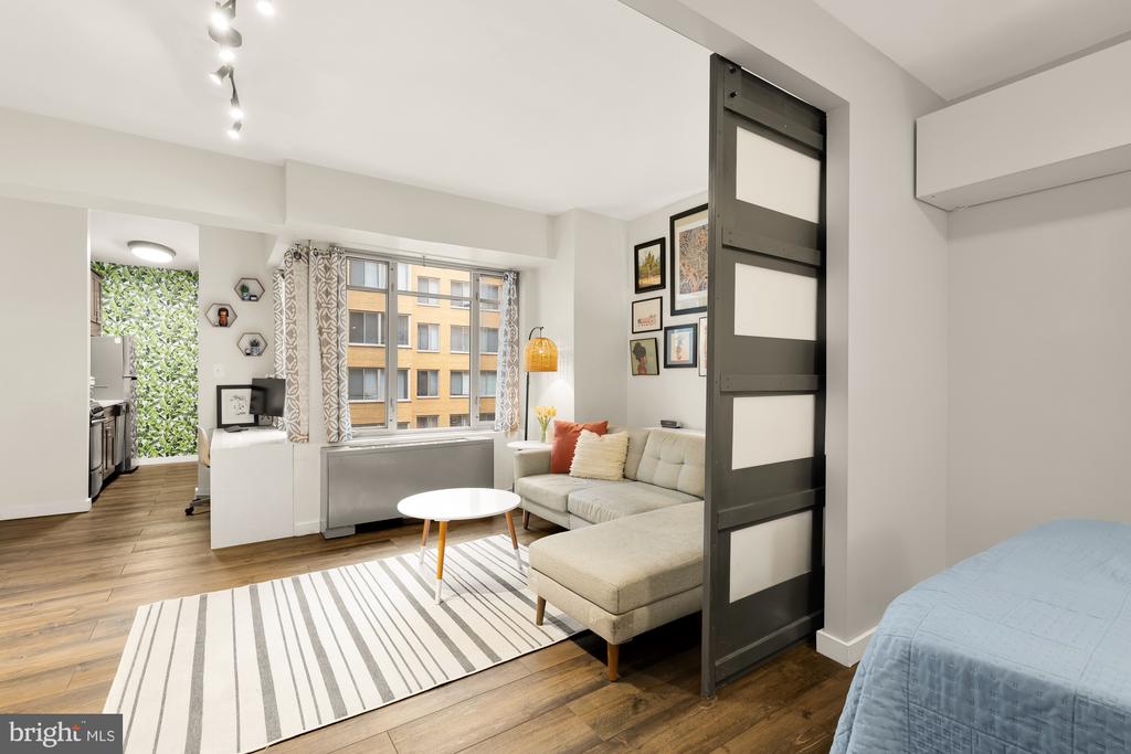 1711 Massachusetts Ave NW #216