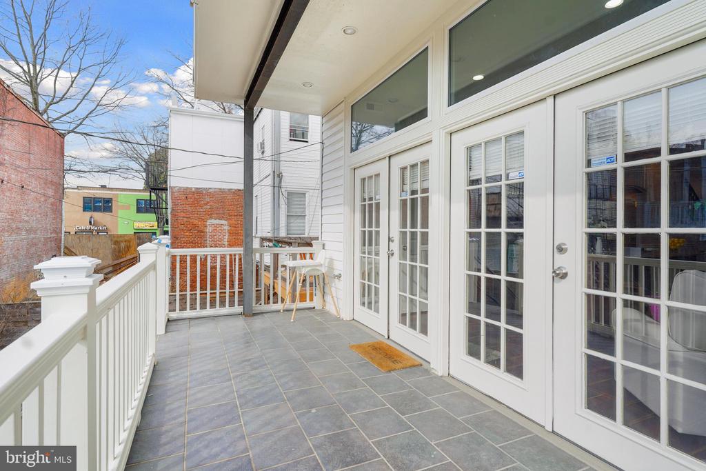 1132 Jefferson St NW