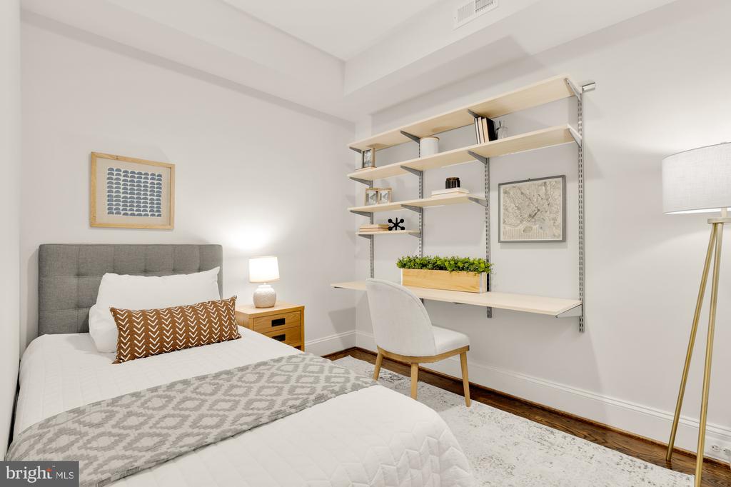1717 Euclid St NW #2
