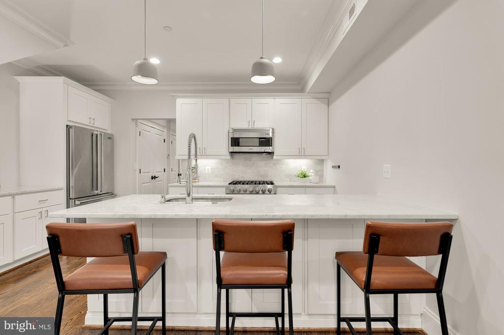 1717 Euclid St NW #2