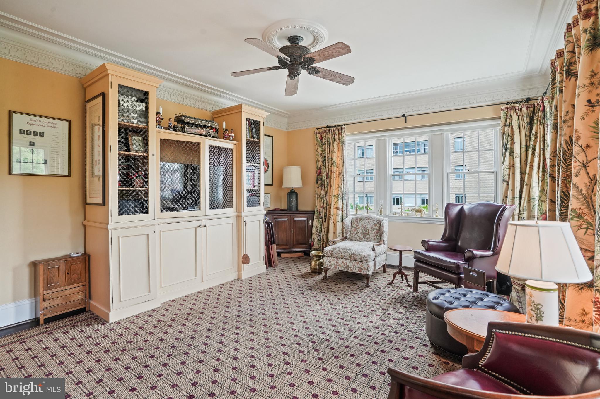 3901 CONNECTICUT AVENUE NW 402