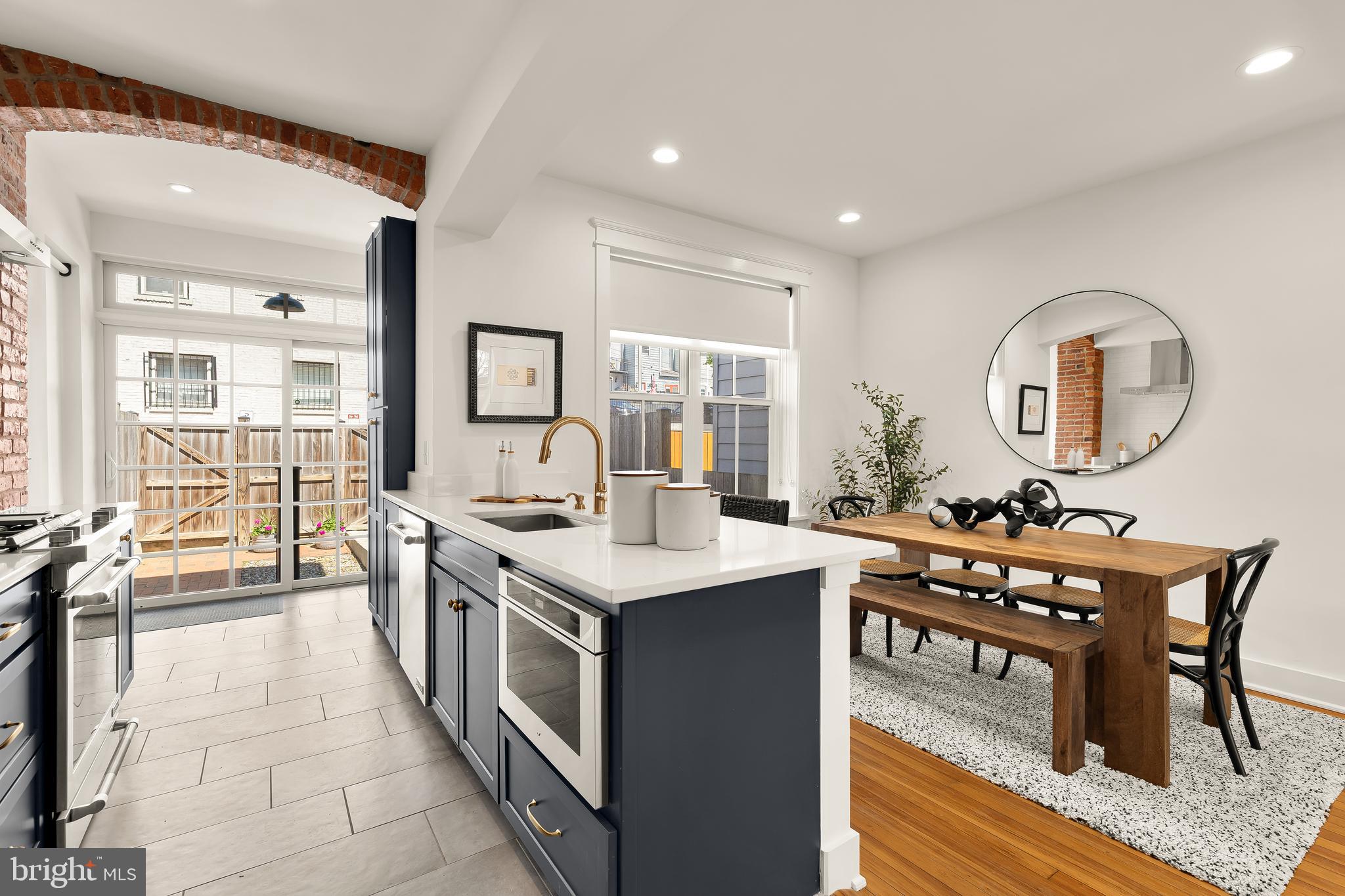 409 COLUMBIA ROAD NW