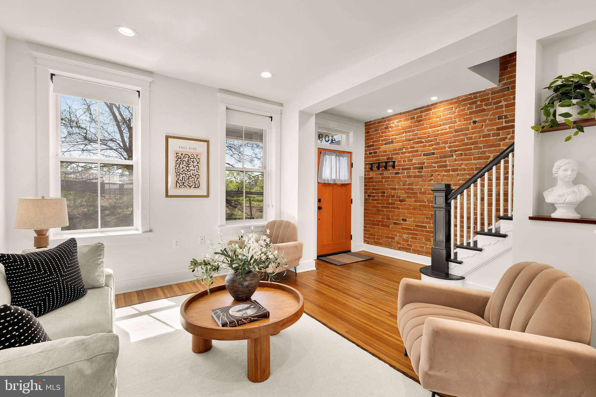 409 COLUMBIA ROAD NW