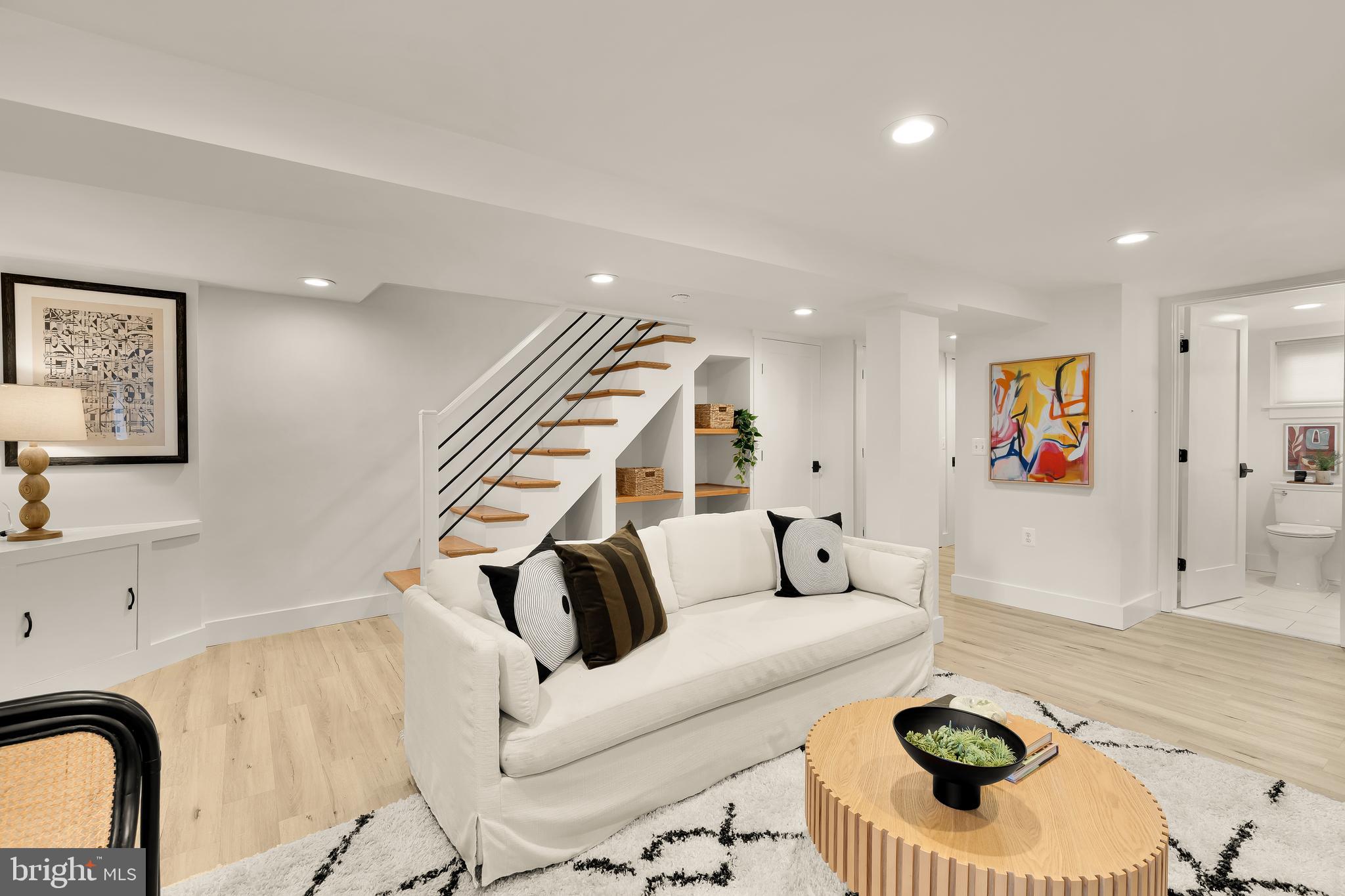 409 COLUMBIA ROAD NW