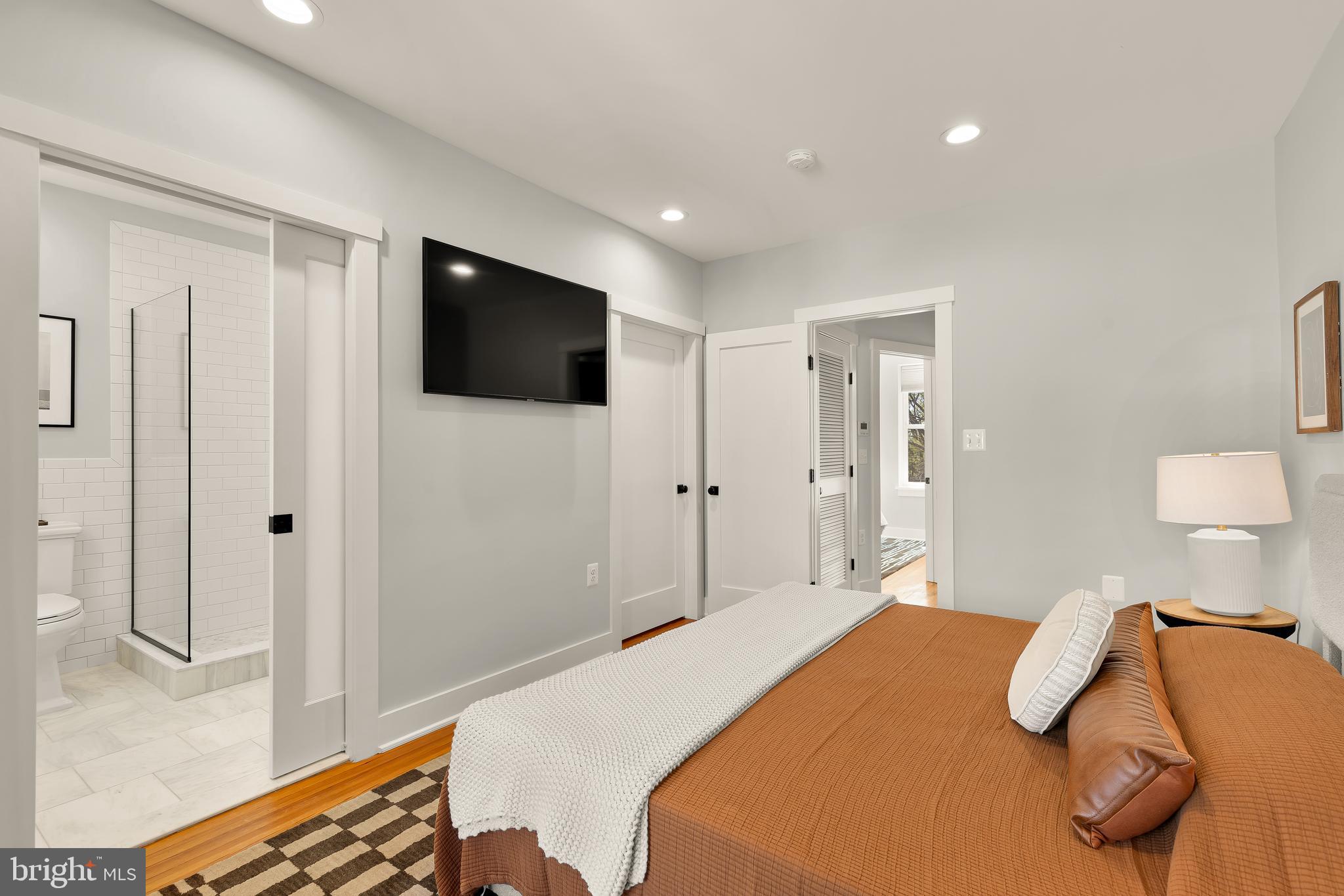 409 COLUMBIA ROAD NW