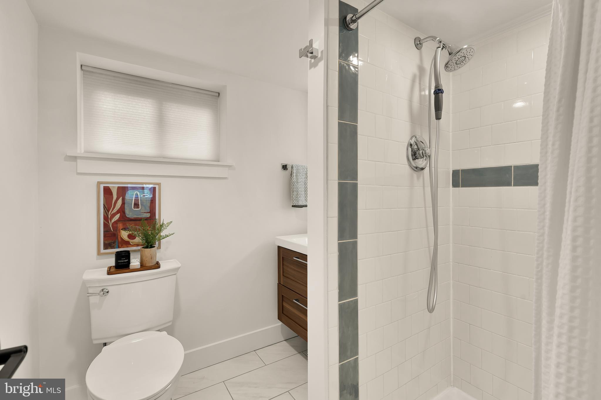 409 COLUMBIA ROAD NW