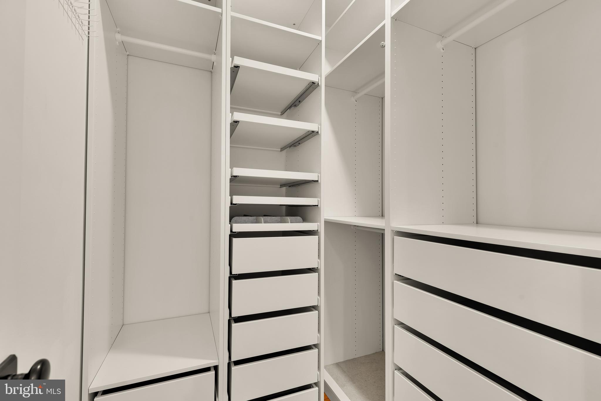 409 COLUMBIA ROAD NW