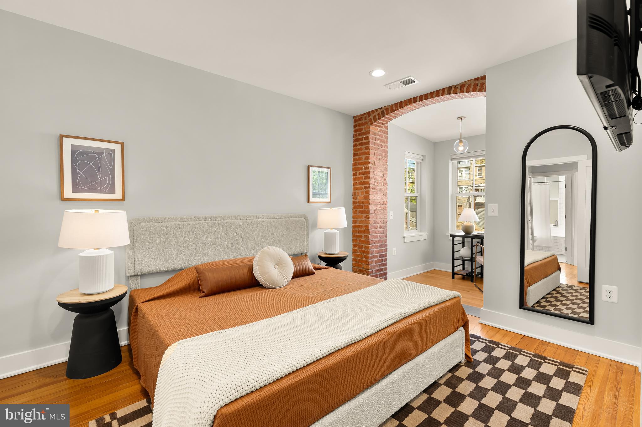 409 COLUMBIA ROAD NW