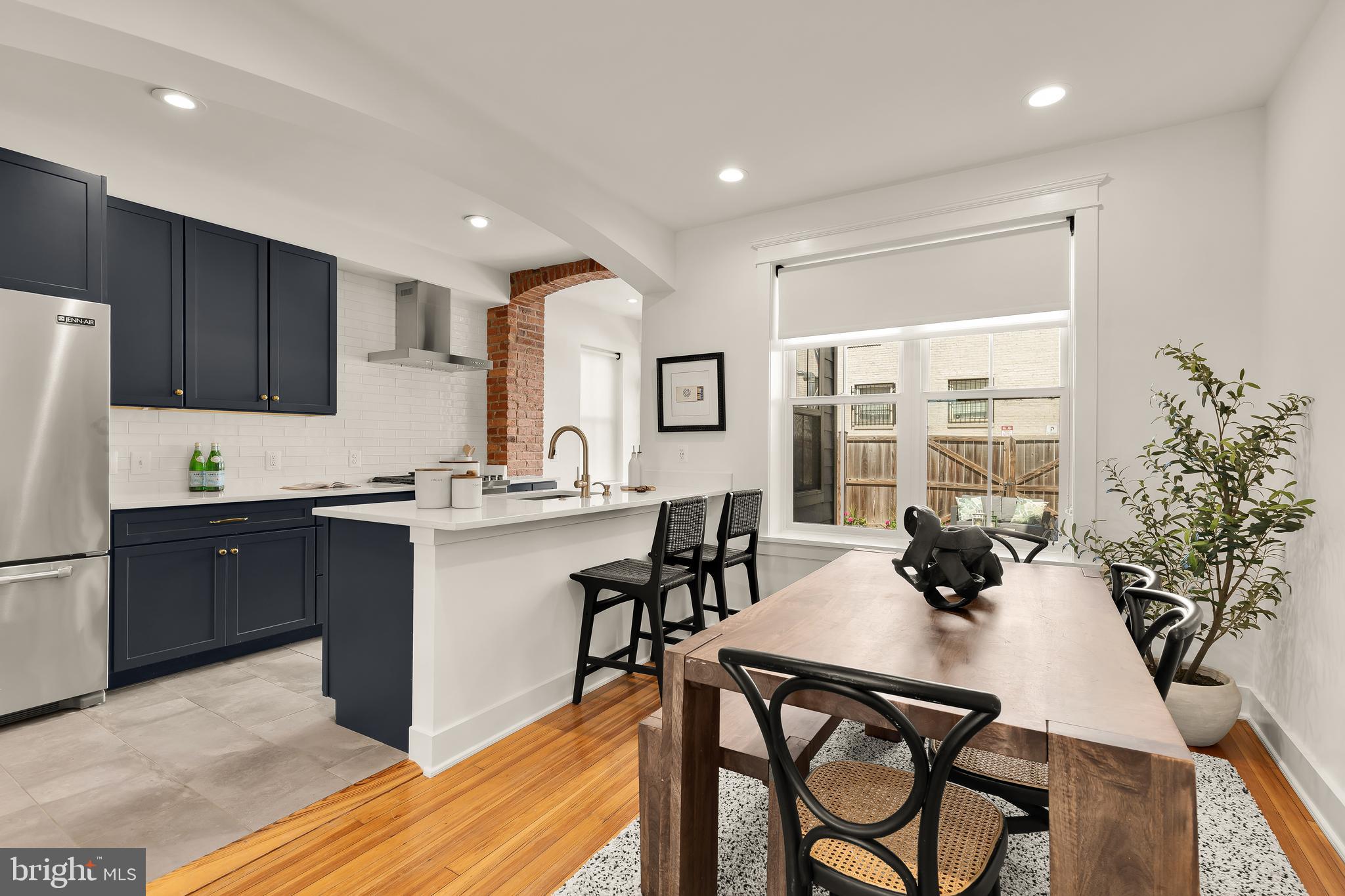 409 COLUMBIA ROAD NW