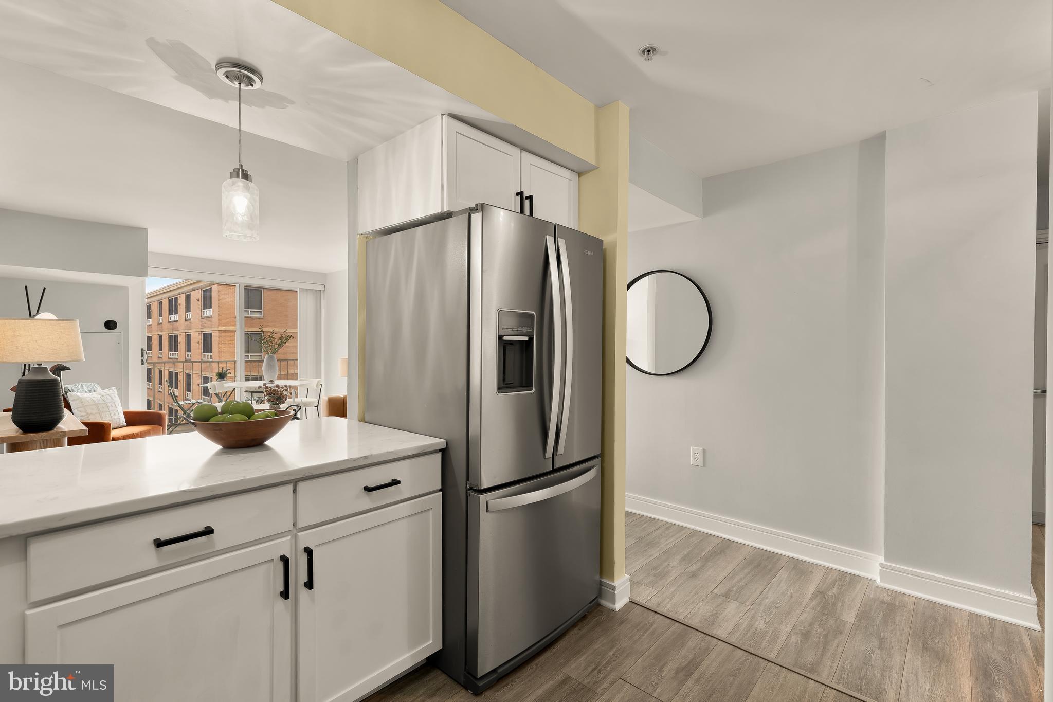 800 4TH STREET SW S409