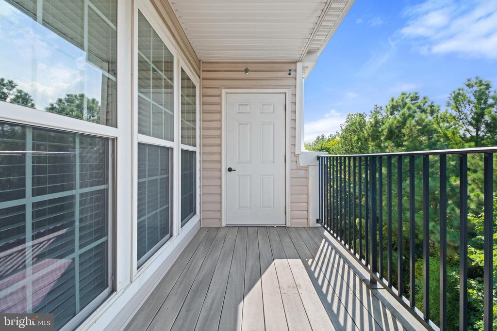 1622 HARDWICK COURT 403