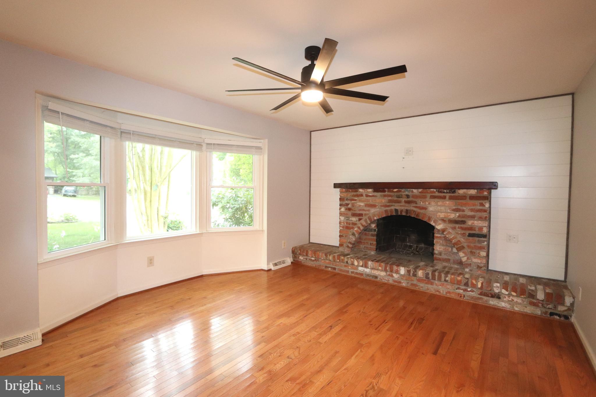 10368 Andrea Ln