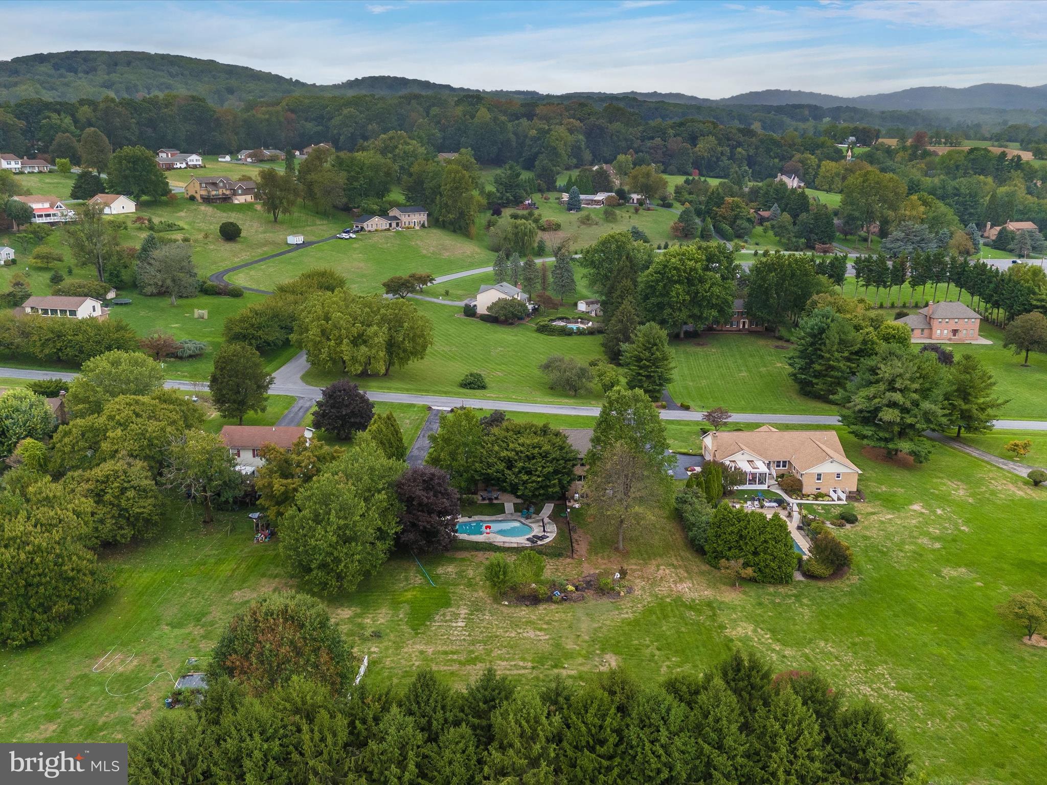 5210 Hayloft Ct