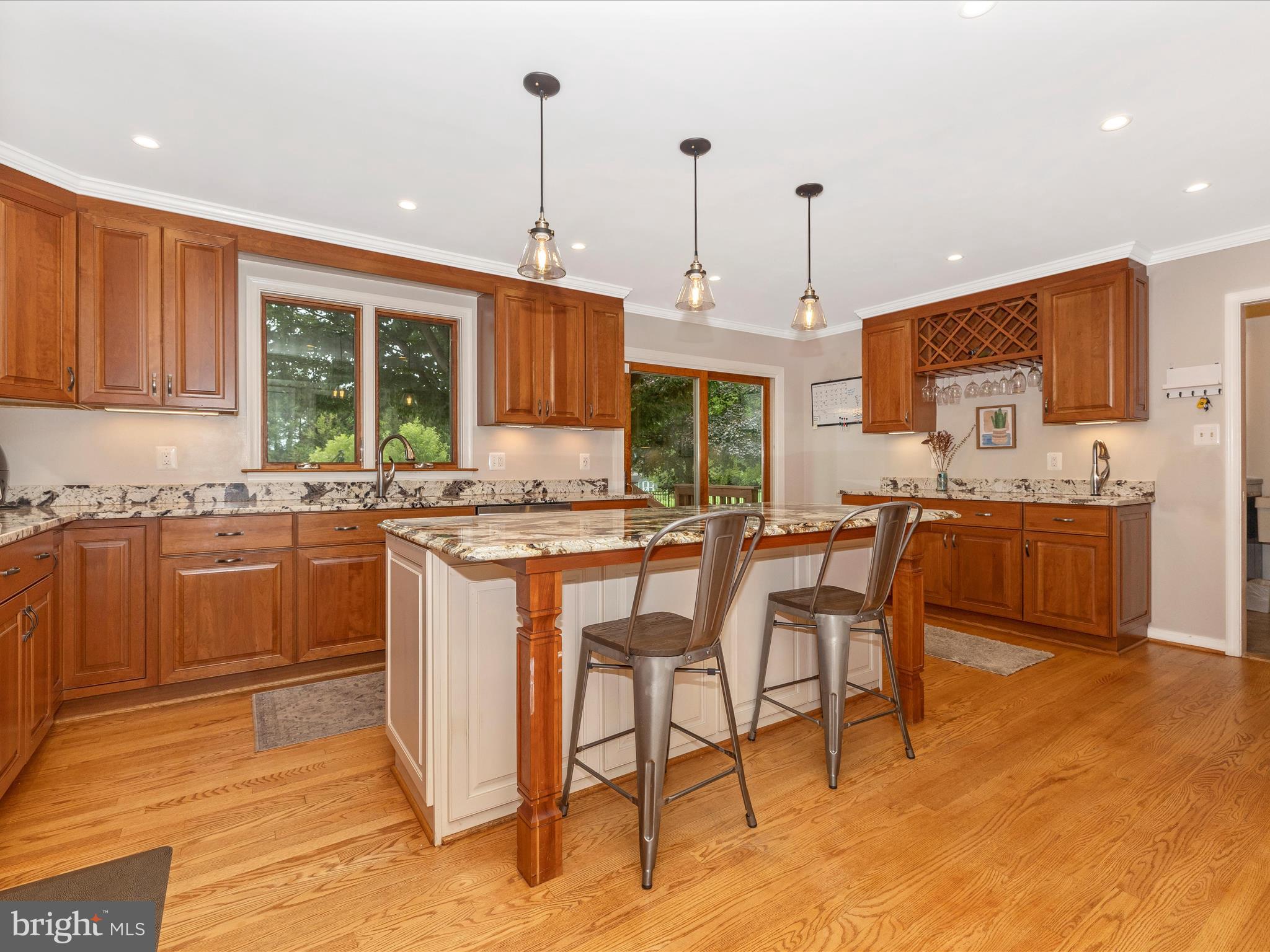5210 Hayloft Ct