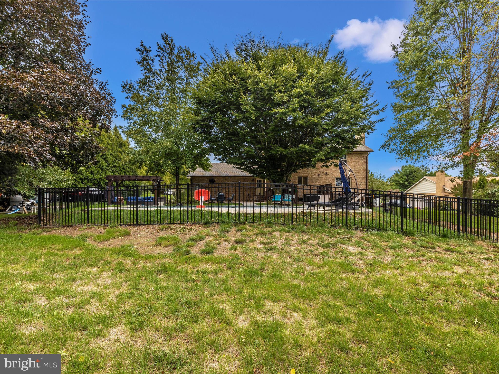 5210 Hayloft Ct