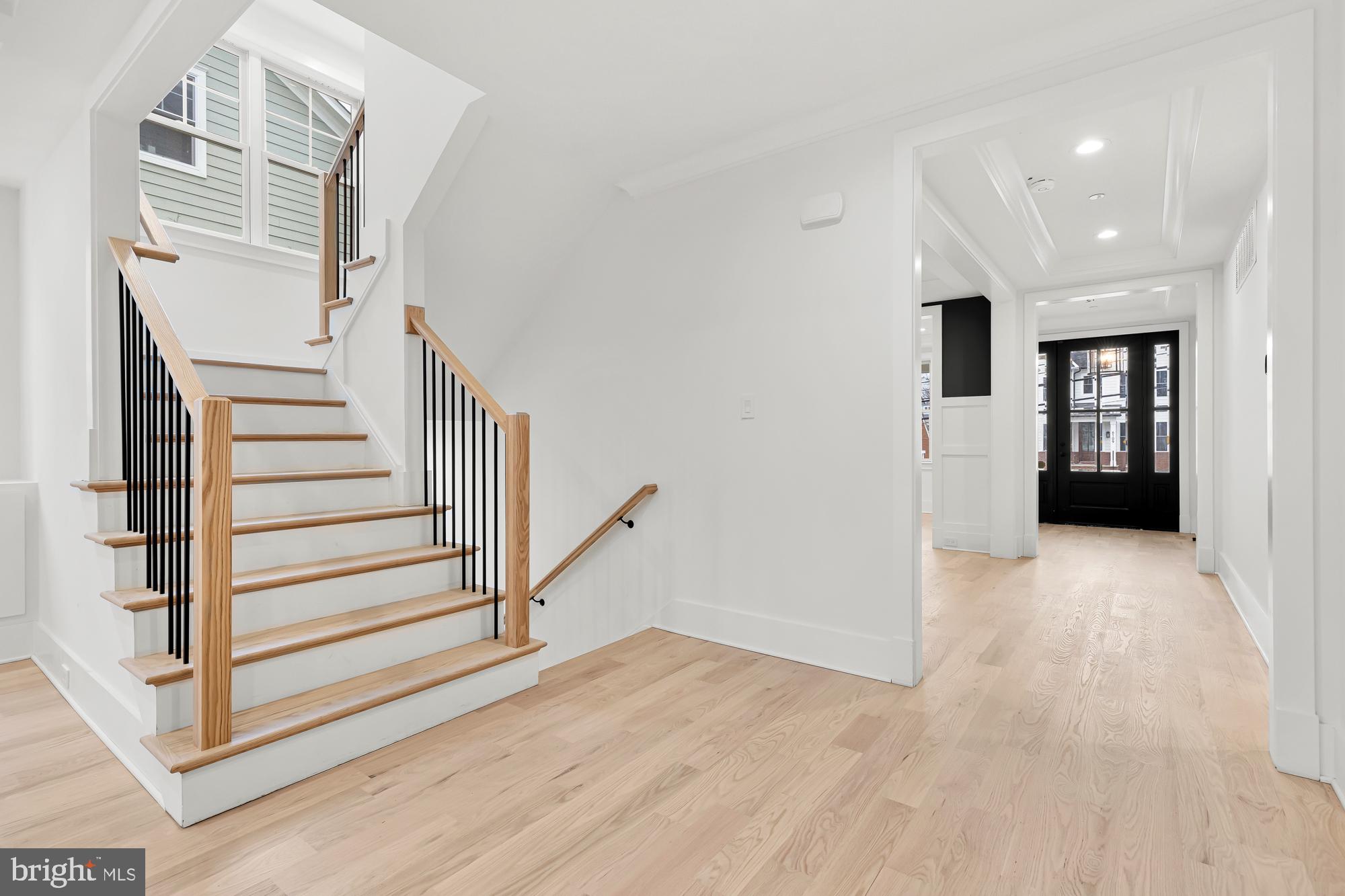 6112 Wilmett Rd