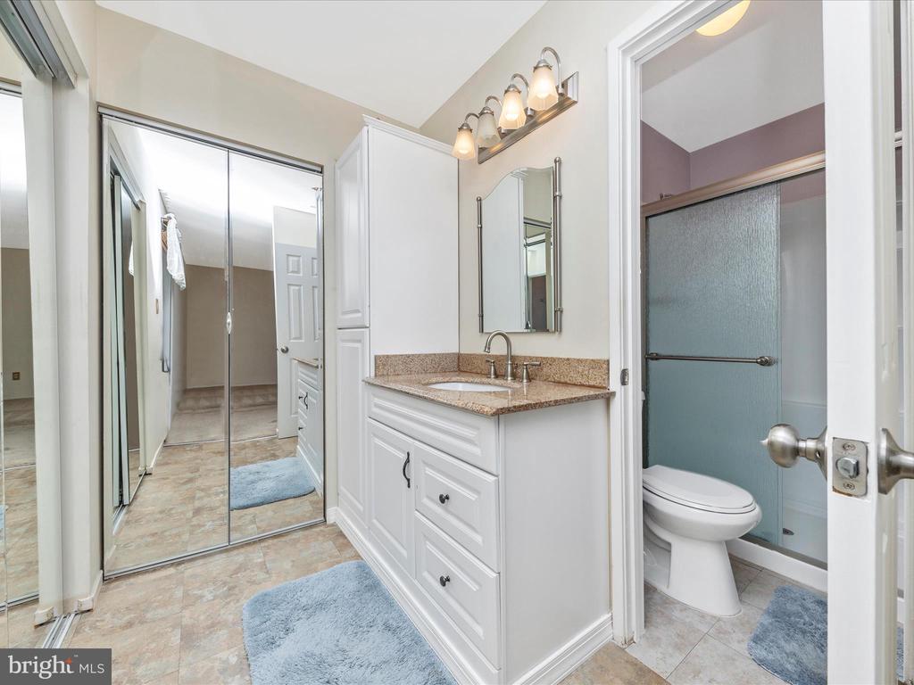 10720 Wayridge Dr