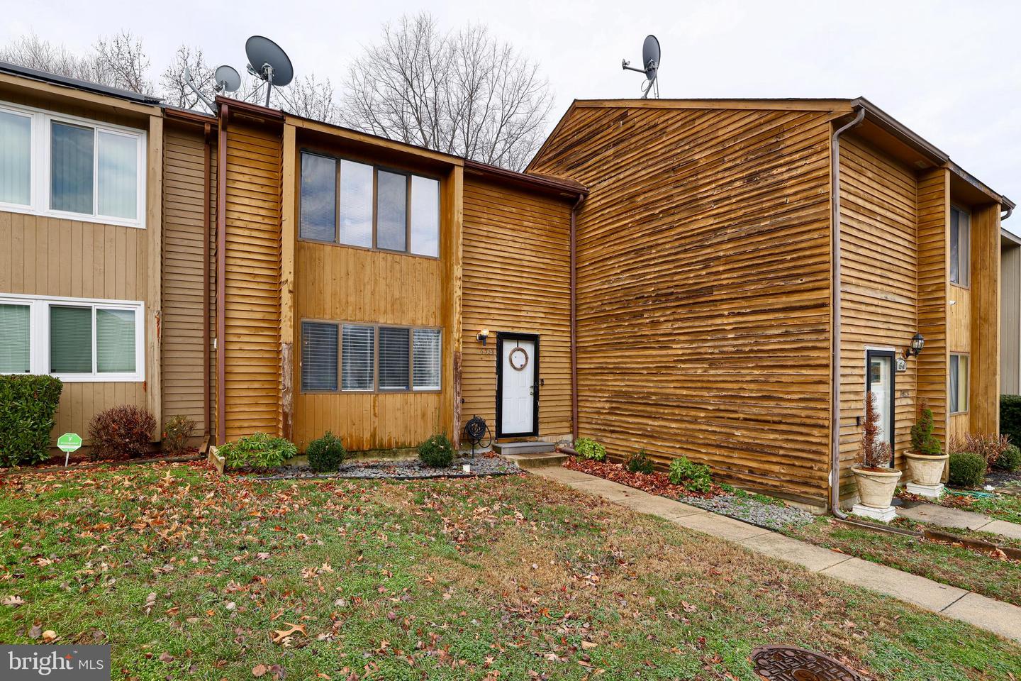 6538 Buckland Ct