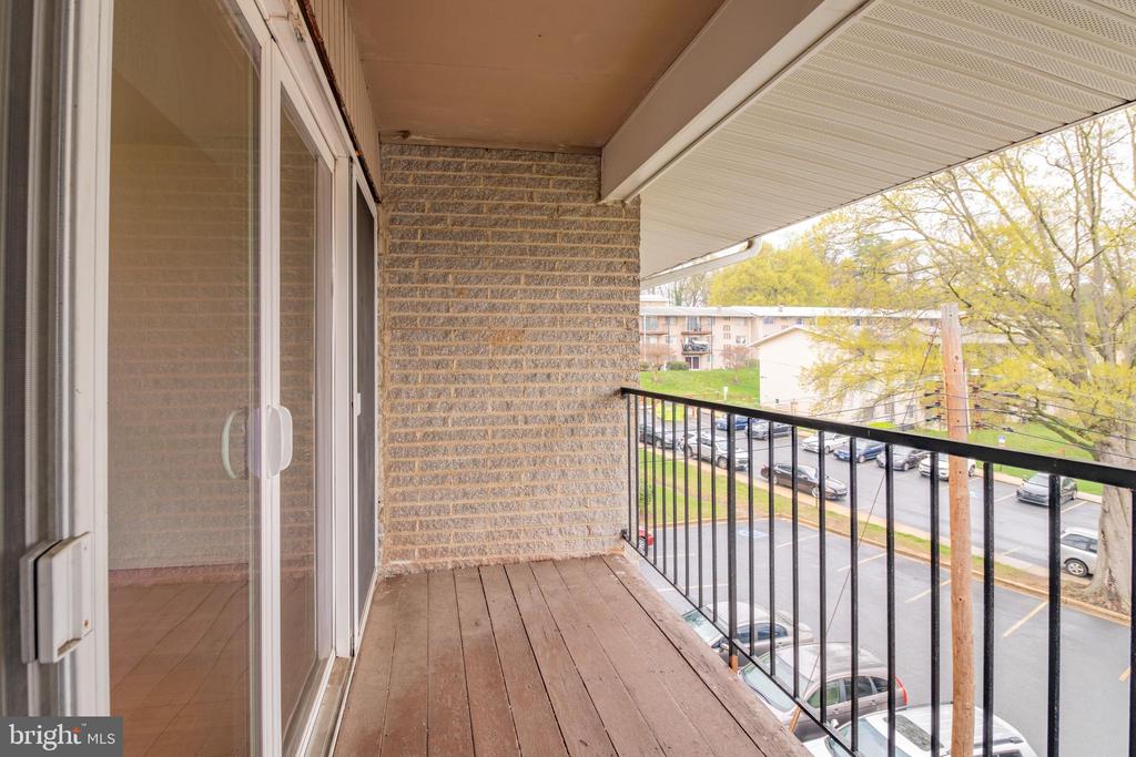 5416 85th Ave #201