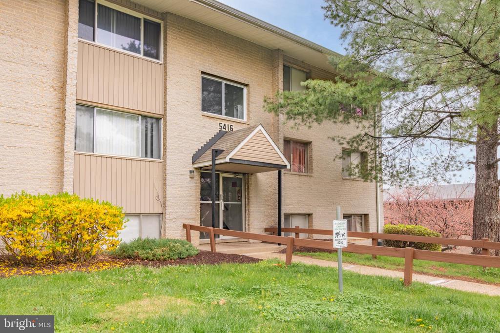 5416 85th Ave #201