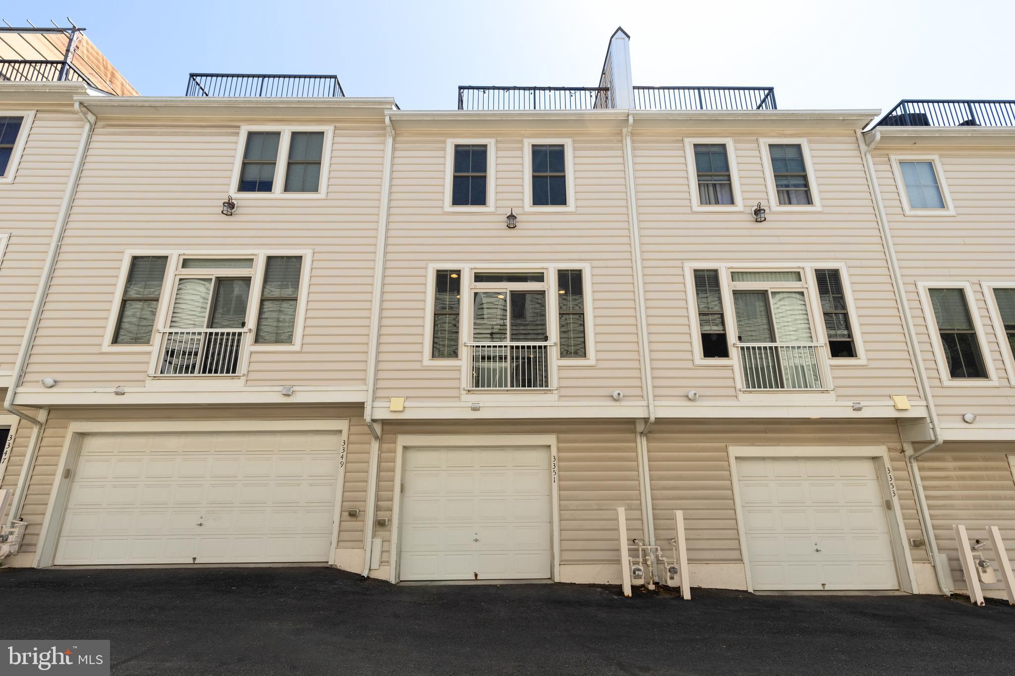 3351 KEMPER ROAD