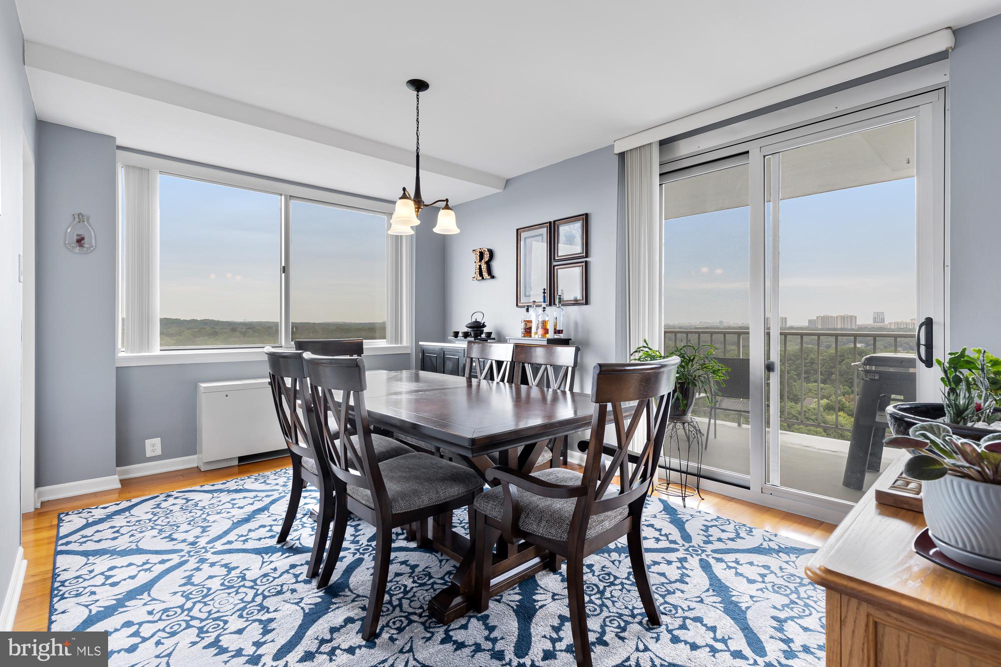 301 N Beauregard St #1415
