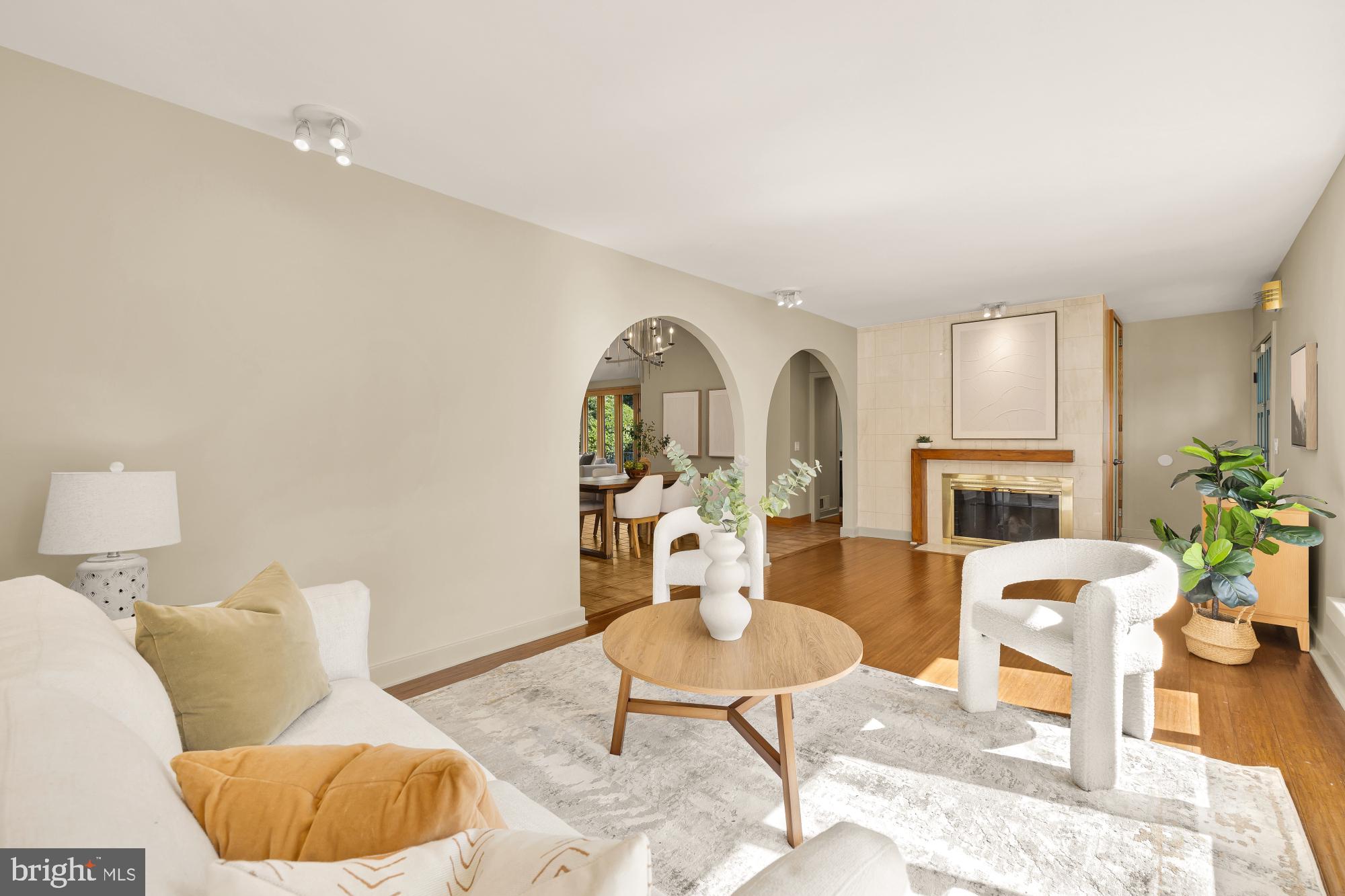 7105 MARLAN DRIVE