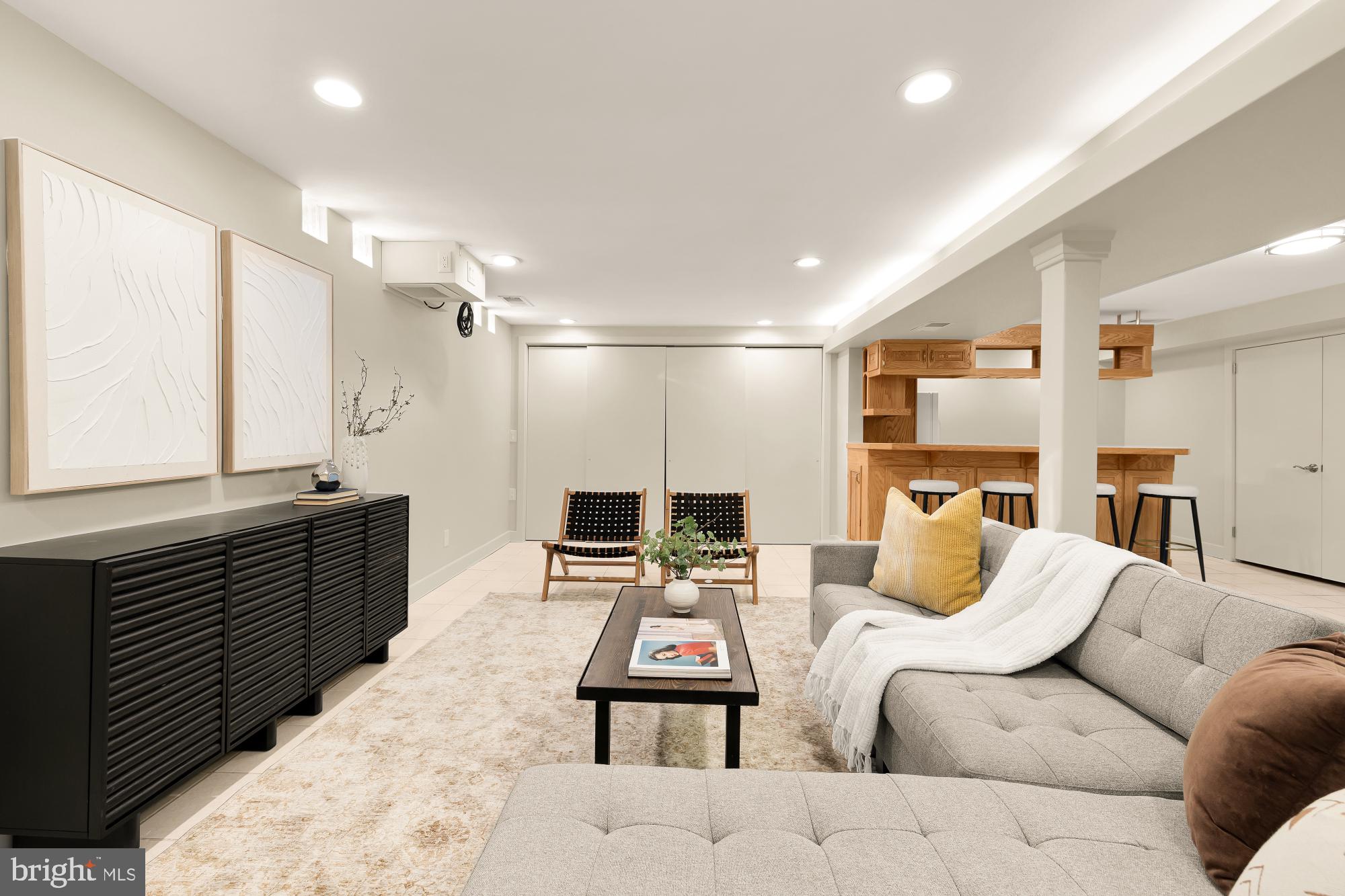 7105 MARLAN DRIVE