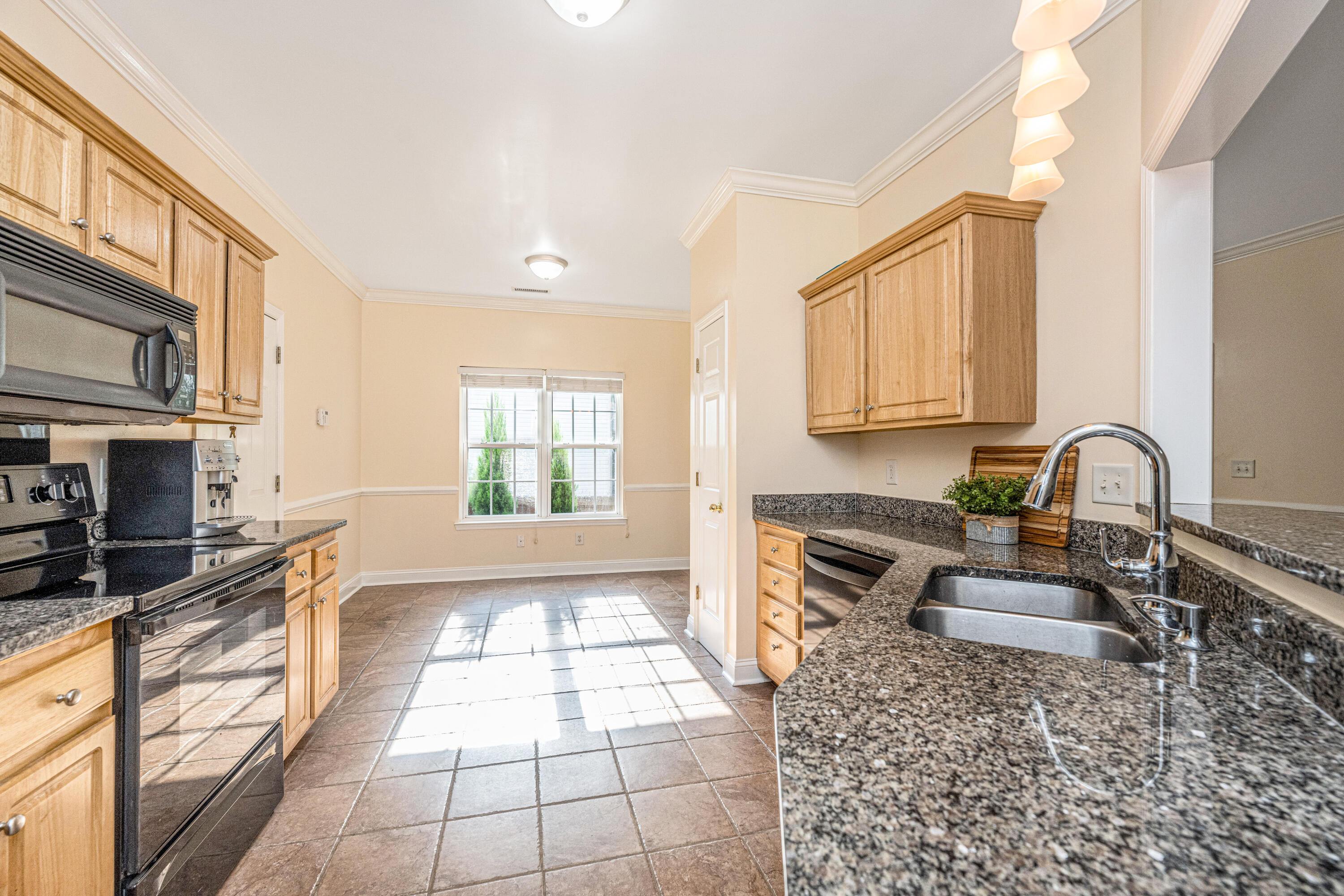 129 Hanahan Plantation Circle