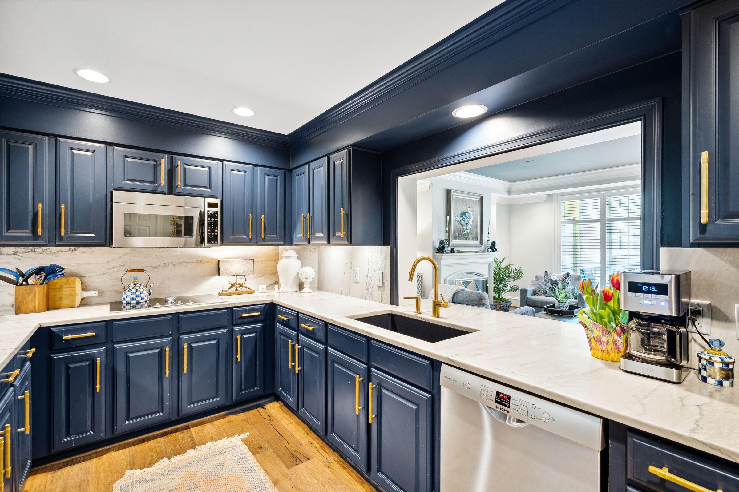 3011 Old Bridgeview Lane # 3011