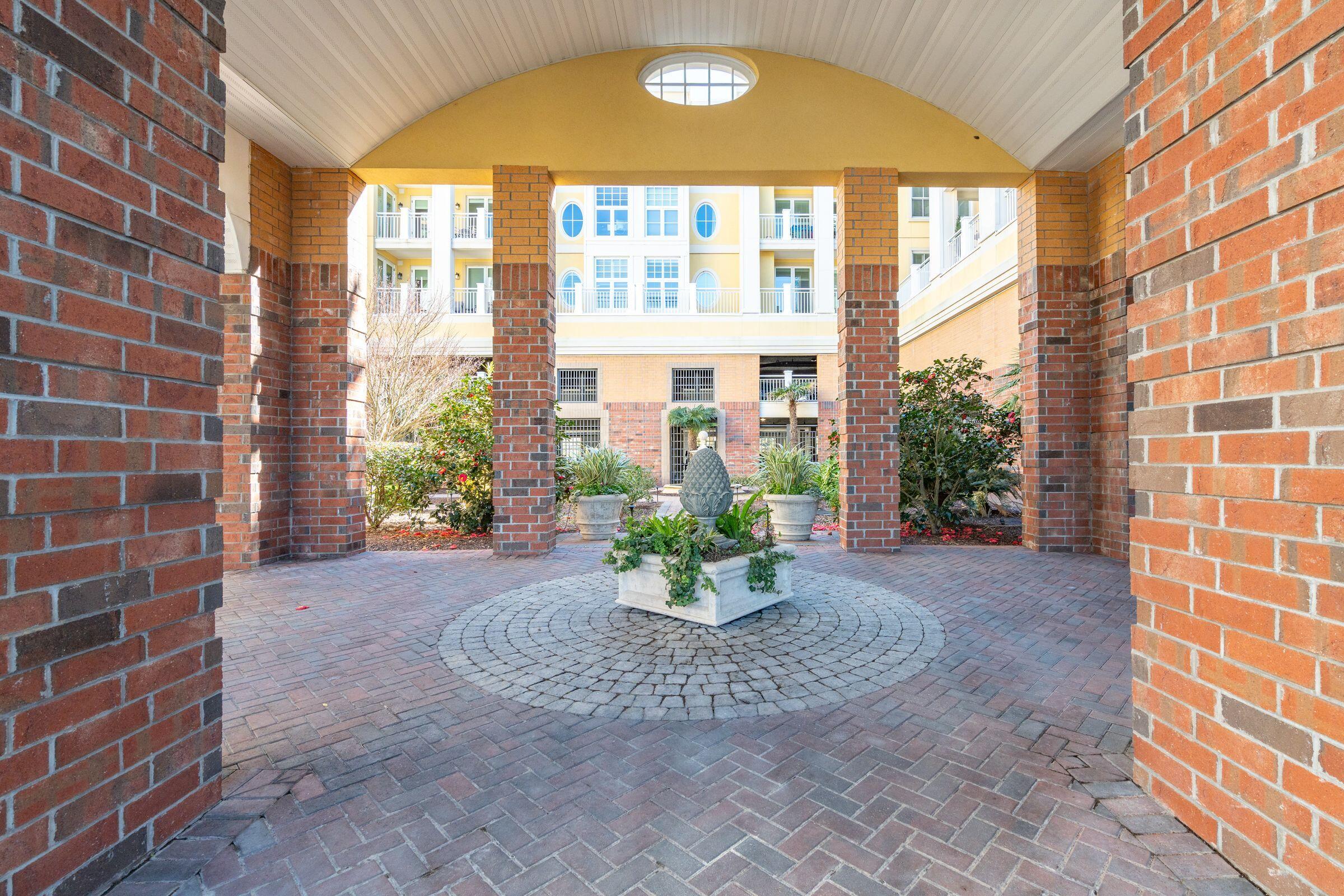 3011 Old Bridgeview Lane # 3011