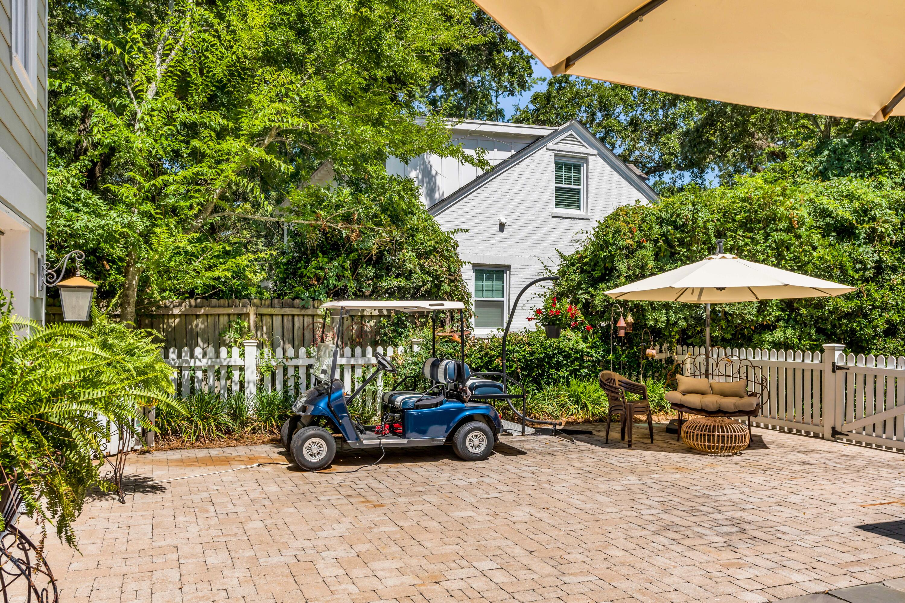 2142 Wappoo Drive
