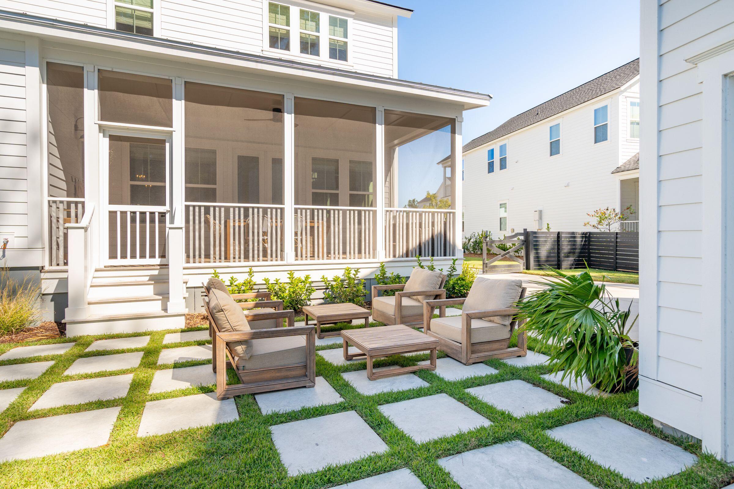 3559 Clambank Drive