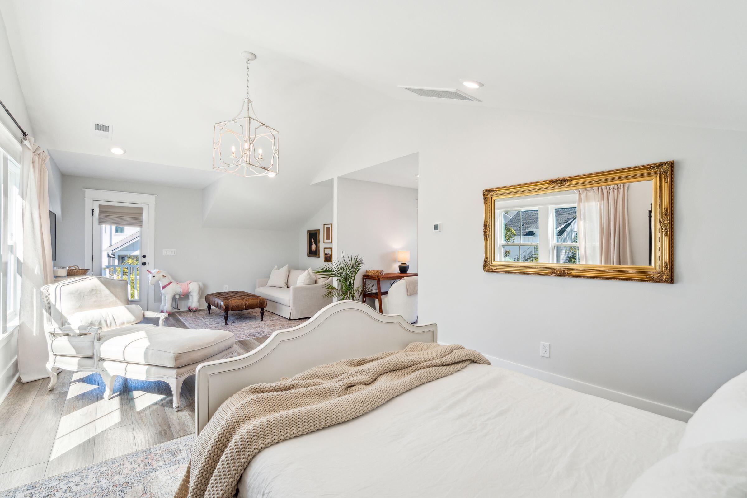 3559 Clambank Drive