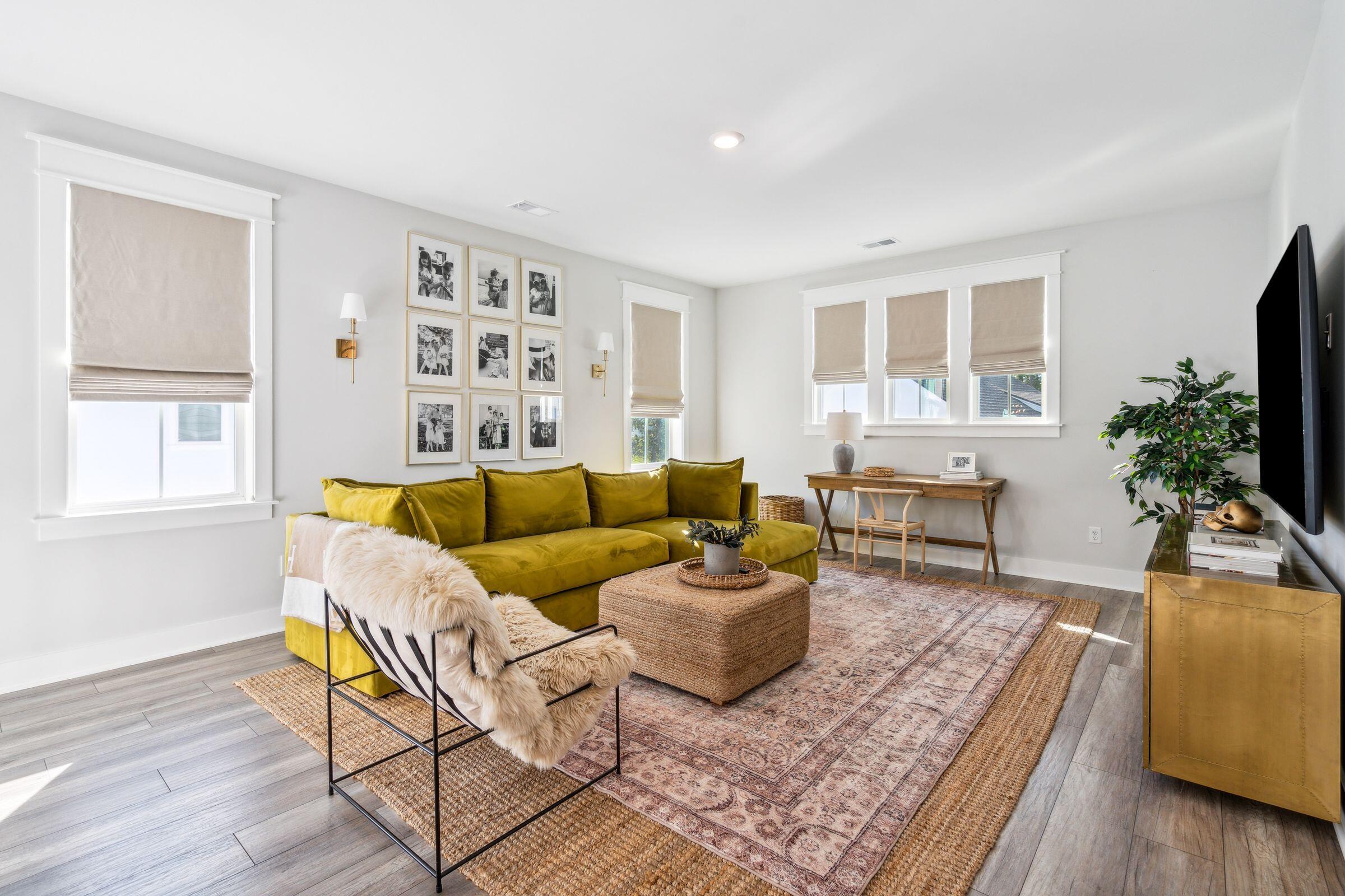 3559 Clambank Drive