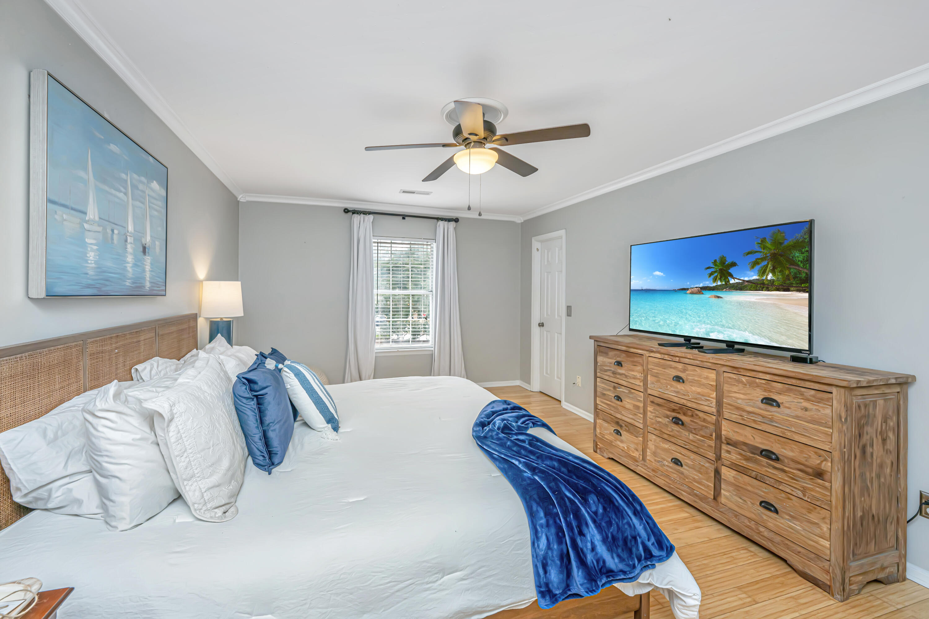 1423 Oaklanding Road