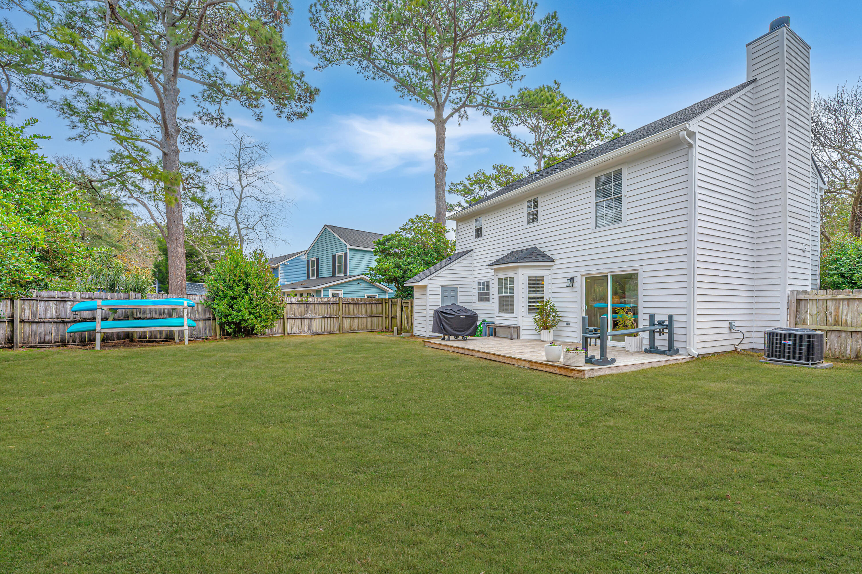 1423 Oaklanding Road
