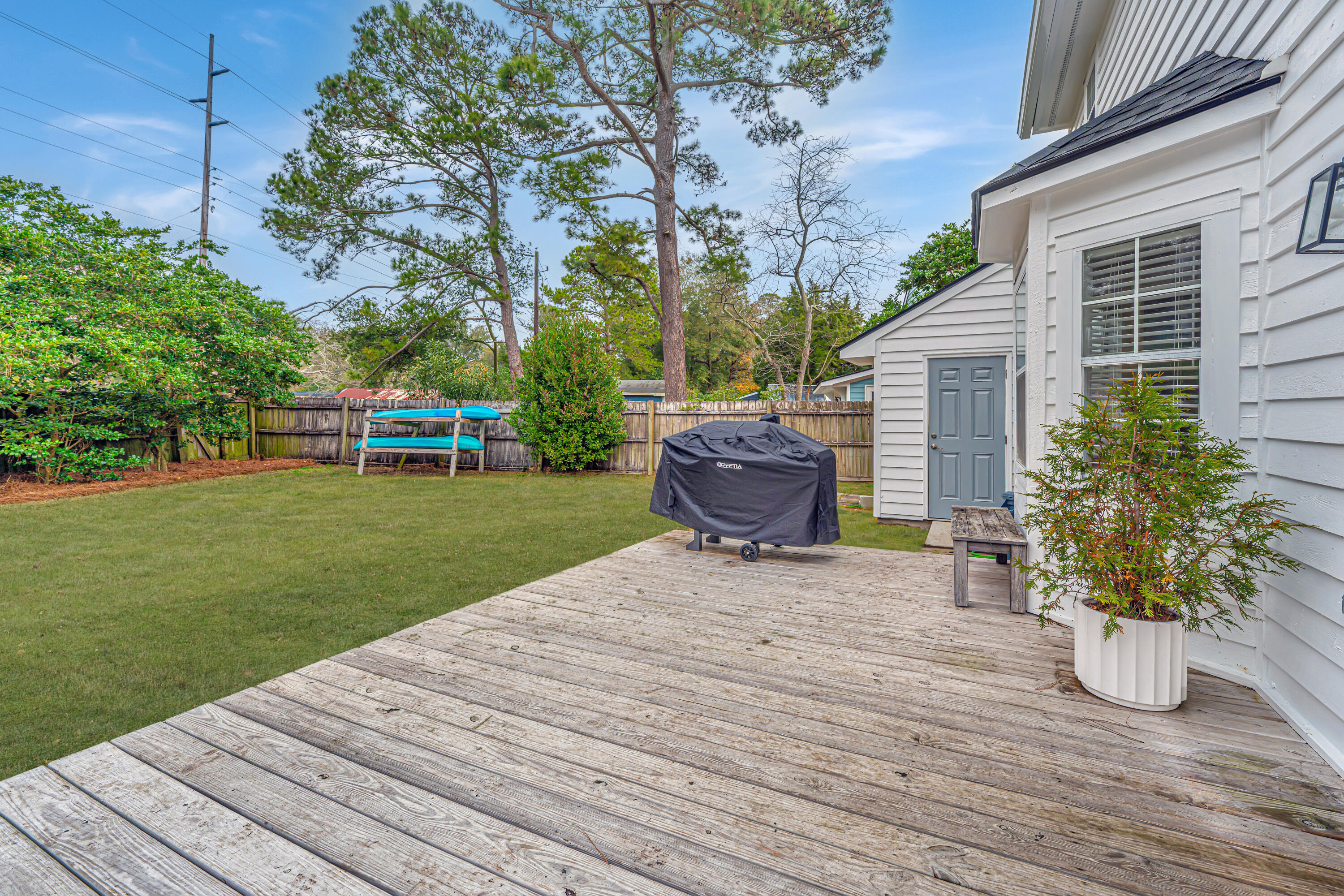 1423 Oaklanding Road
