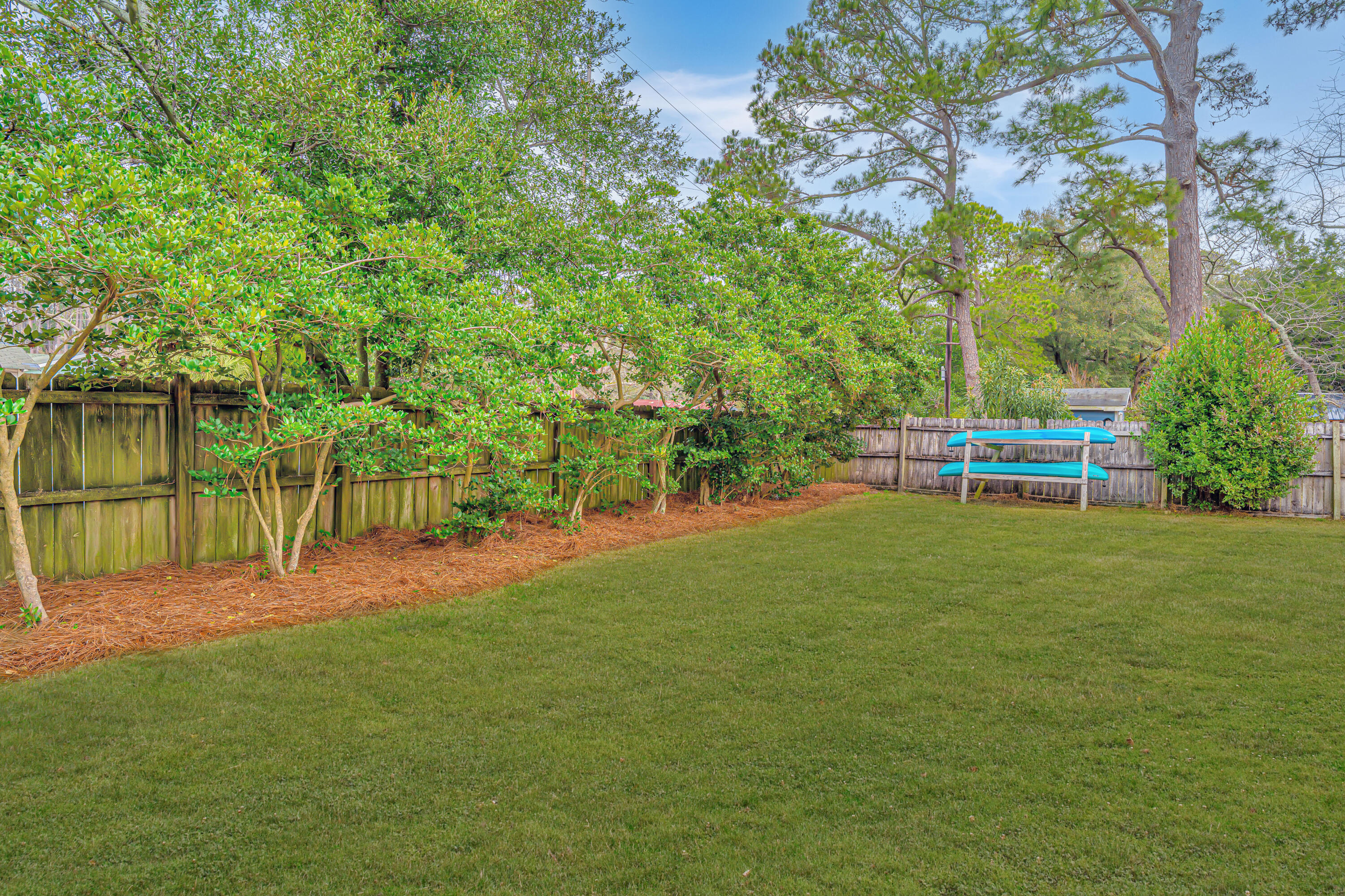 1423 Oaklanding Road